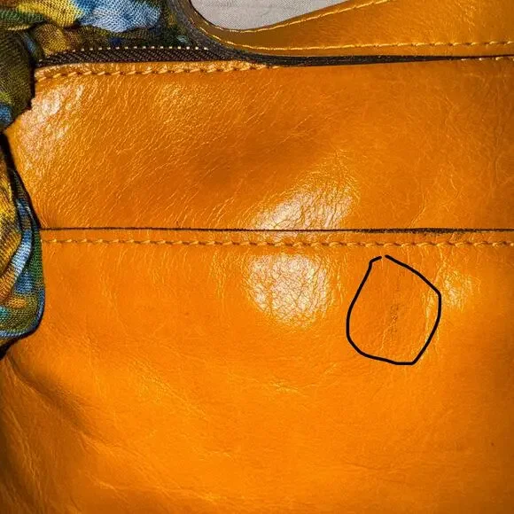 Patricia Nash Avellino Kisslock Leather Crossbody Purse - Picture 8 of 9